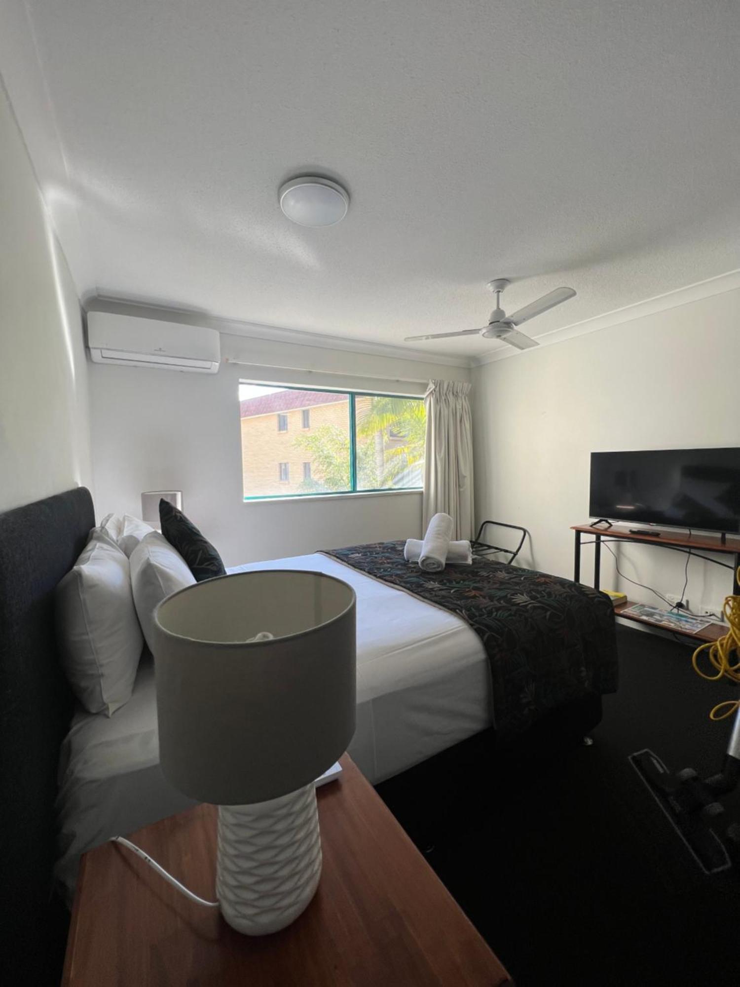 Cha Private Apts Aruba Beach ゴールドコースト エクステリア 写真