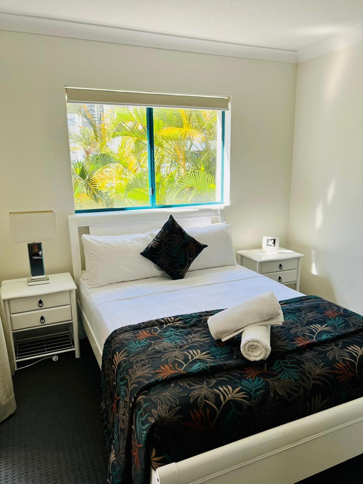 Cha Private Apts Aruba Beach ゴールドコースト エクステリア 写真