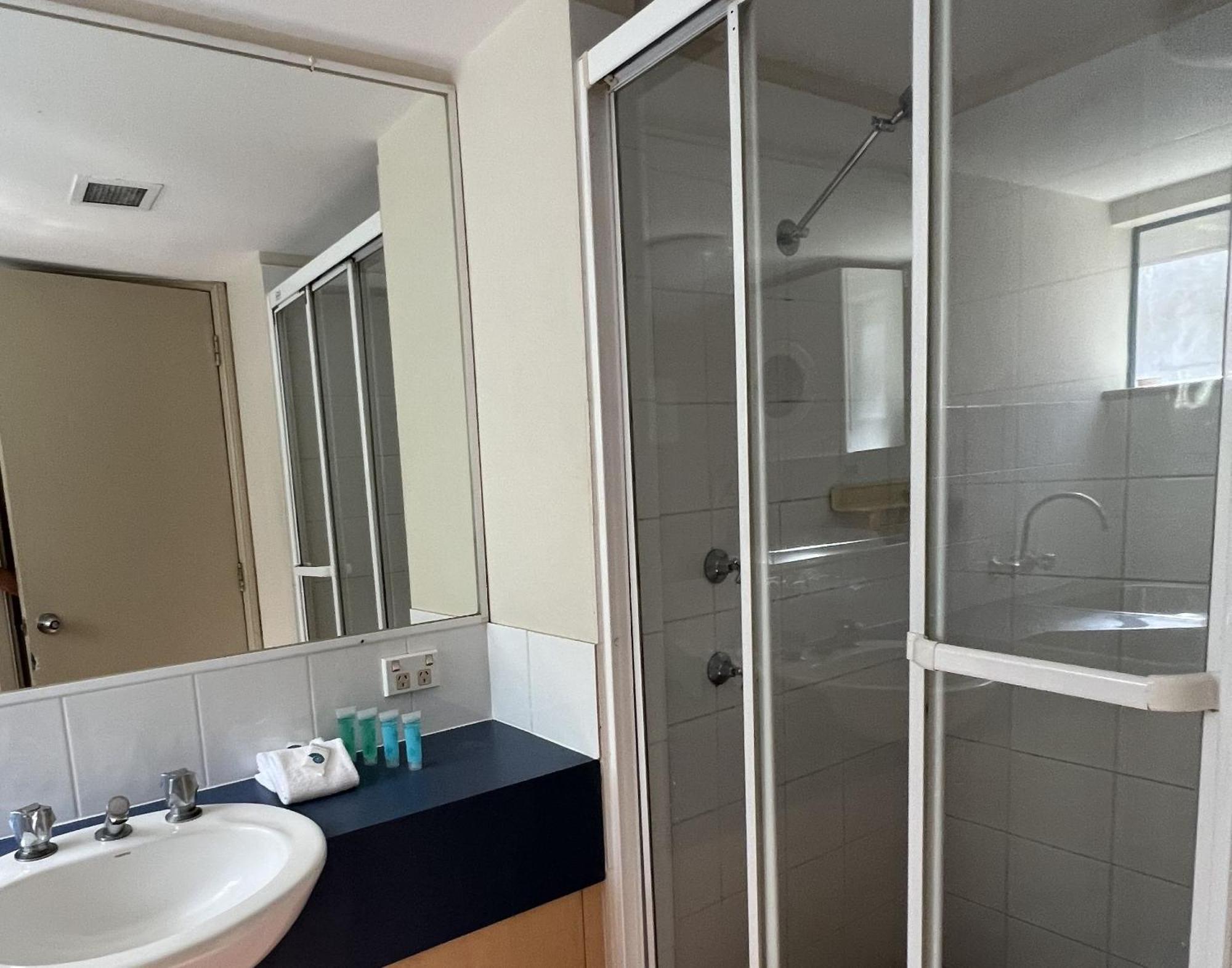 Cha Private Apts Aruba Beach ゴールドコースト 部屋 写真